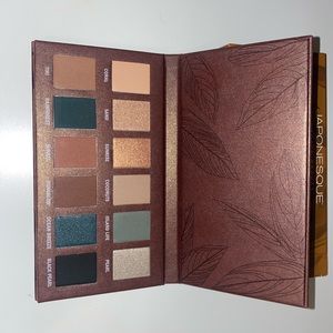 JAPONESQUE Lost In Tahiti Eyeshadow Palette